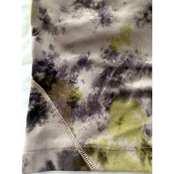 LULULEMON | Athletic Align Shelf Bra Radial Tie Dye  Print Pattern Size 2 - Picture 15 of 15